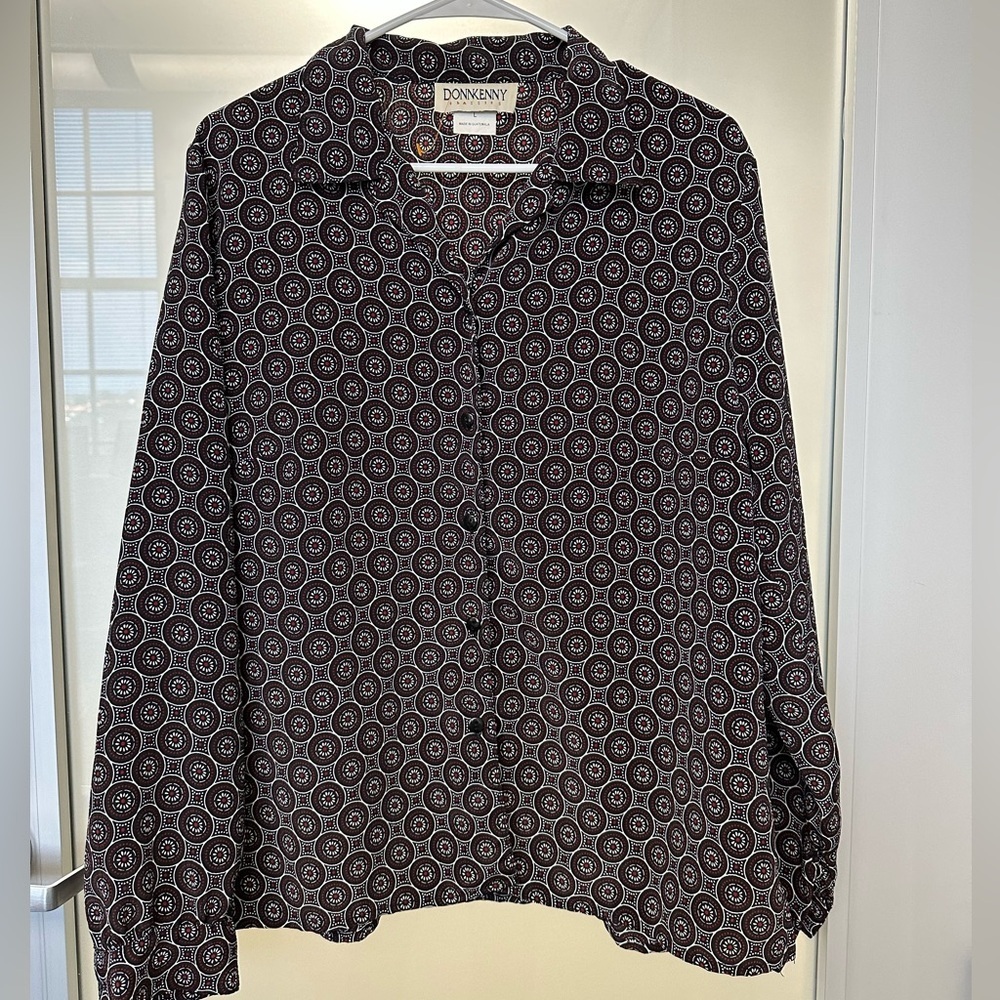 Vintage Donnkenny Black and White Geometric Floral Blouse size Large